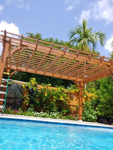 Pergola with many - 12,